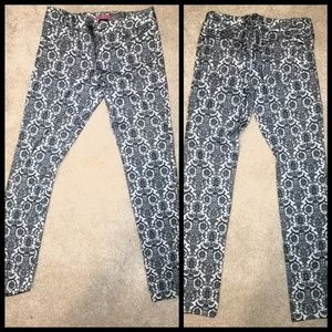 Alice & Olivia Skinny Jean's Sz8